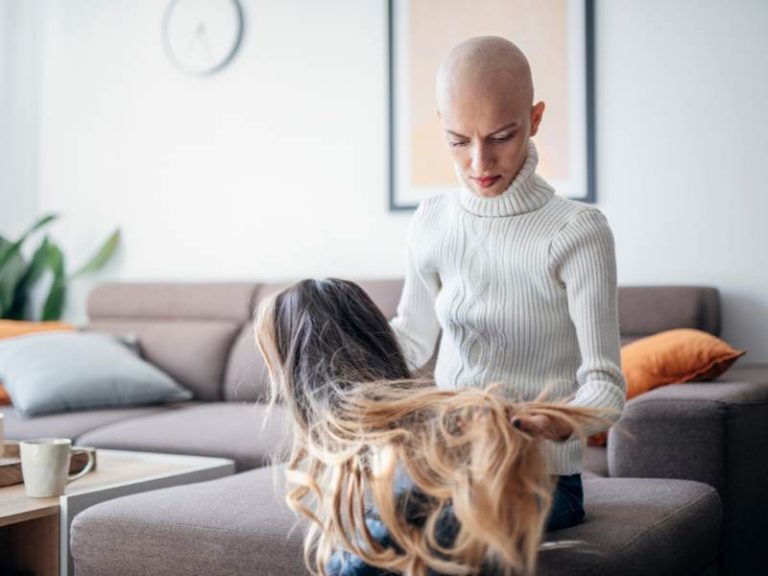 Choosing The Perfect Wig For Cancer Patients